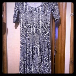 LuLaRoe Nicole size S